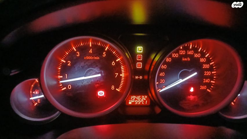 מודעת רכב מאזדה 6