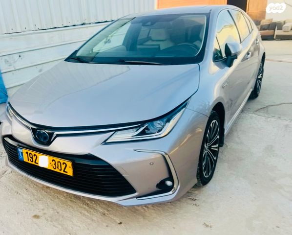 מודעת רכב טויוטה קורולה