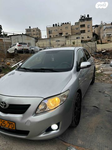 טויוטה קורולה