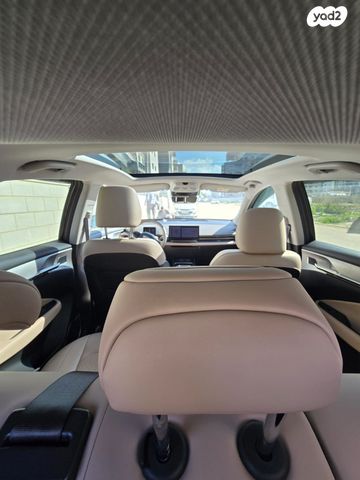 מודעת רכב ג׳ילי Geometry C