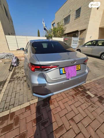 טויוטה קורולה