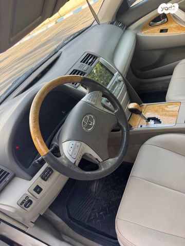 מודעת רכב טויוטה קאמרי