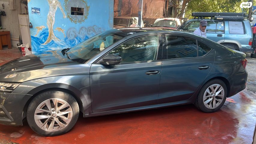 סקודה אוקטביה