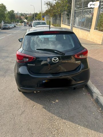 מודעת רכב מאזדה 2