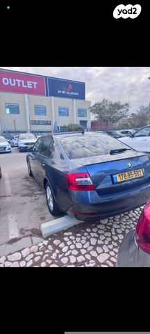 סקודה אוקטביה