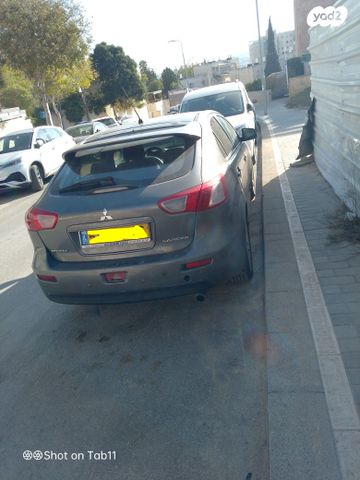 מודעת רכב מיצובישי לנסר