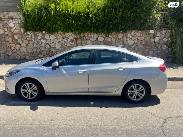 שברולט קרוז