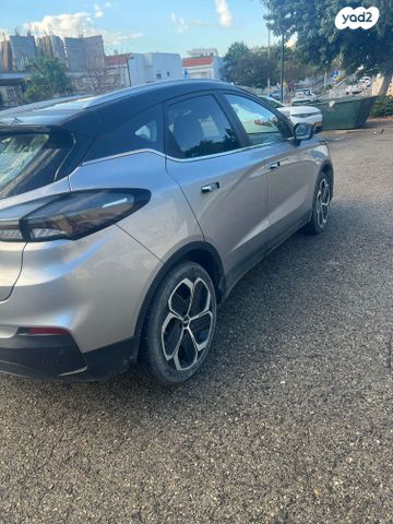 ג׳ילי Geometry C