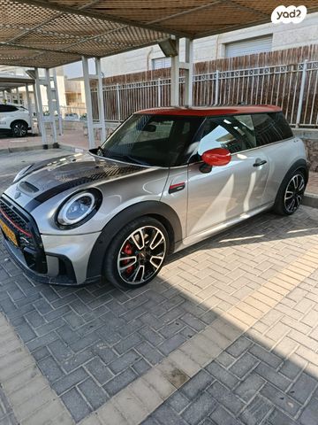 מודעת רכב מיני קופר