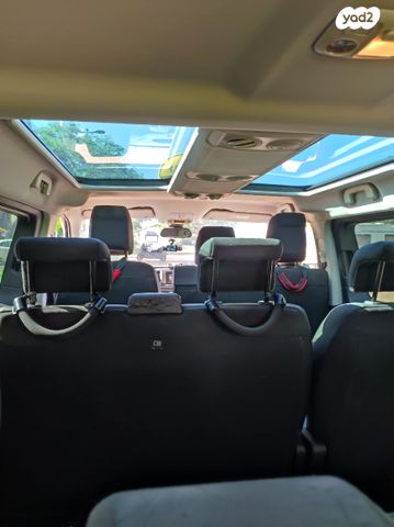 פיג'ו טראוולר