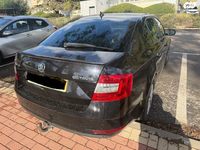 סקודה אוקטביה