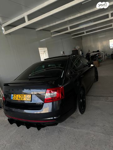 סקודה אוקטביה