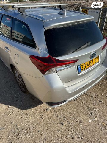 מודעת רכב טויוטה אוריס