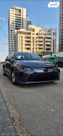 טויוטה קורולה