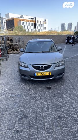 מודעת רכב מאזדה 3