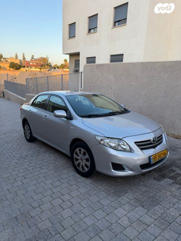 מודעת רכב טויוטה קורולה
