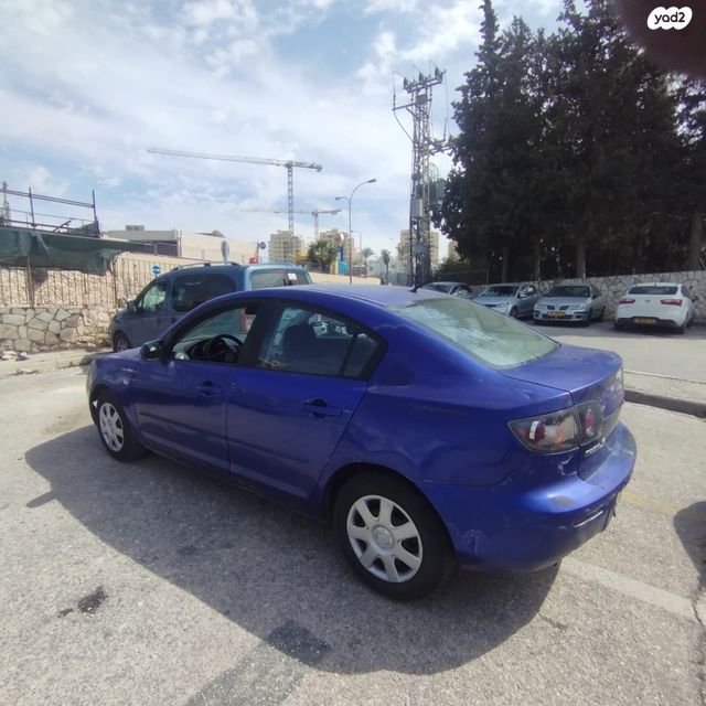מאזדה 3