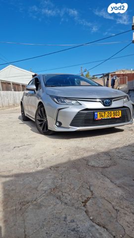 טויוטה קורולה