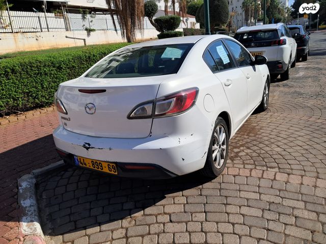 מאזדה 3