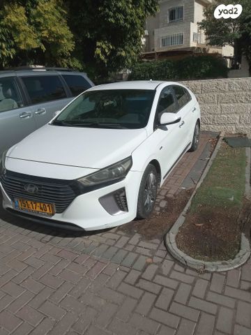 יונדאי איוניק