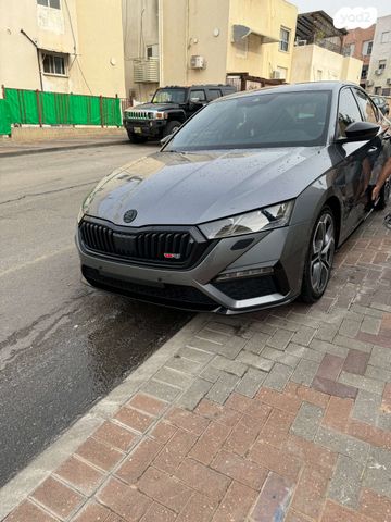 סקודה אוקטביה