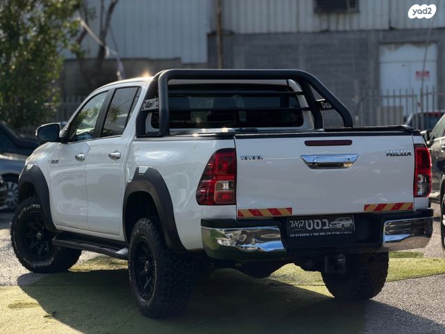 טויוטה היילקס