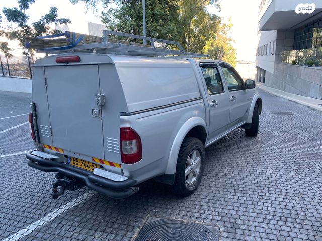 איסוזו די-מקס