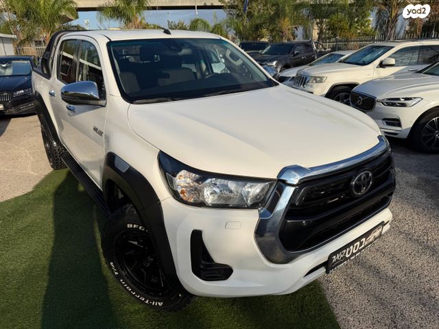 טויוטה היילקס