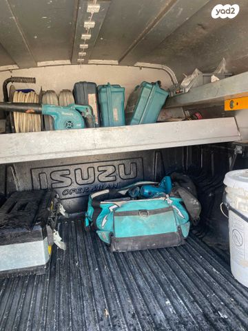 איסוזו די-מקס