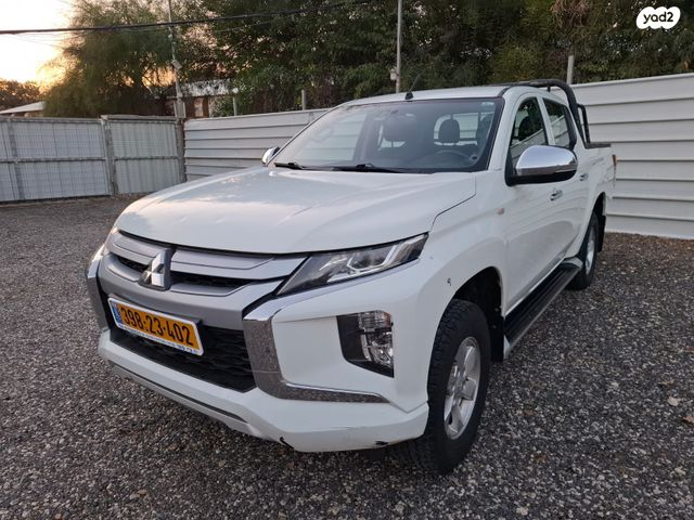 מודעת רכב מיצובישי טרייטון / L200