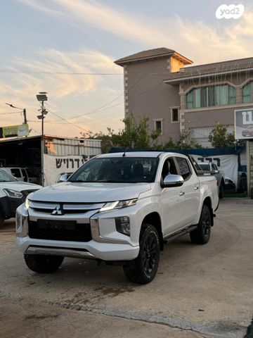 מיצובישי טרייטון / L200