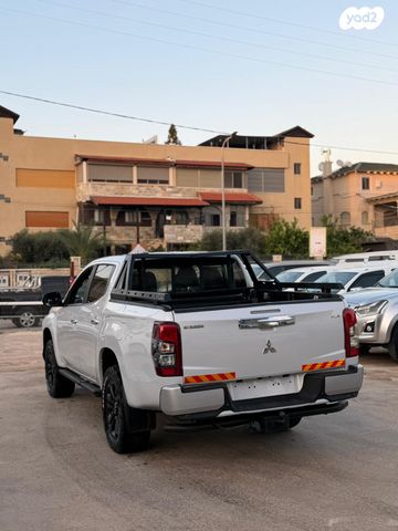 מיצובישי טרייטון / L200