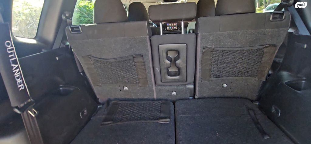 מיצובישי אאוטלנדר