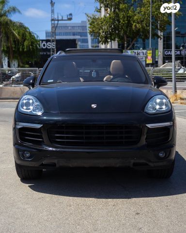 פורשה קאיין