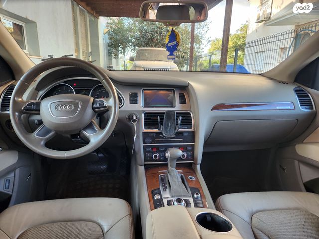 מודעת רכב אאודי Q7 2