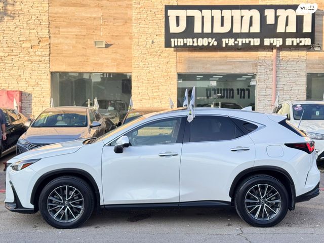 מודעת רכב לקסוס NX 1