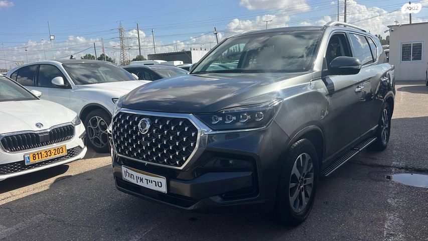 מודעת רכב סאנגיונג רקסטון