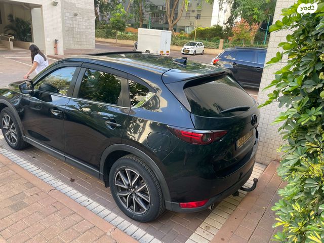 מודעת רכב מאזדה CX-5