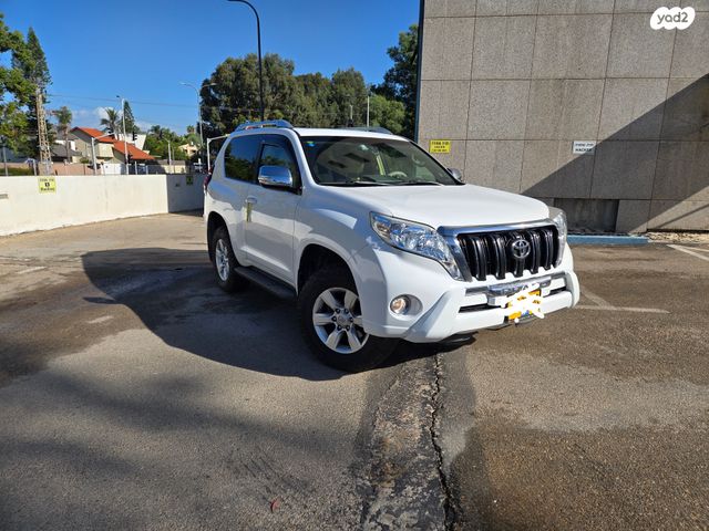 מודעת רכב טויוטה לנד קרוזר