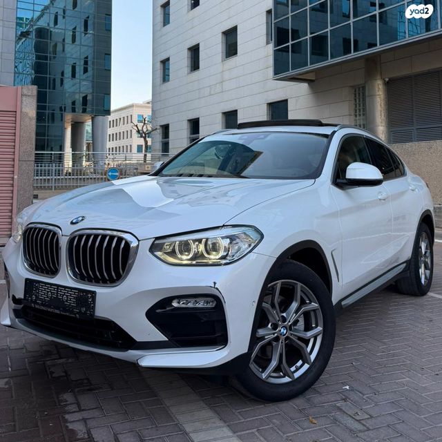 מודעת רכב ב מ וו X4