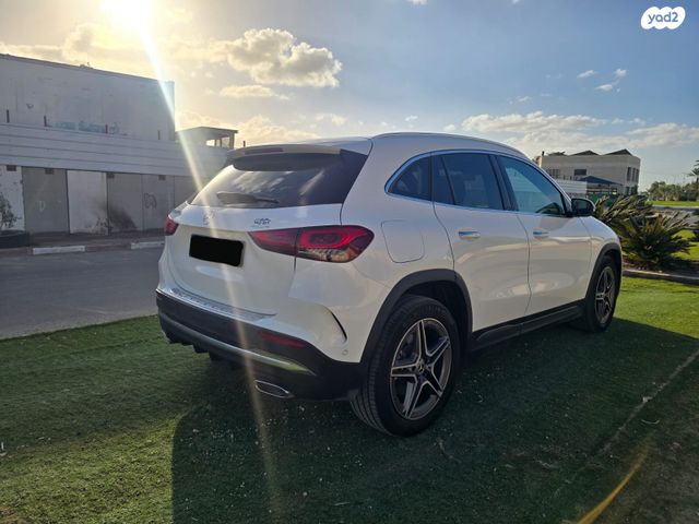 מרצדס-בנץ GLA