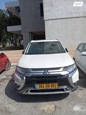 מיצובישי אאוטלנדר