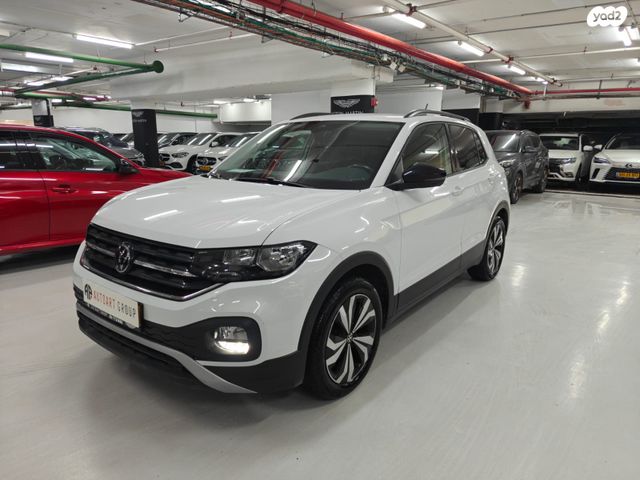 מודעת רכב פולקסווגן T-קרוס