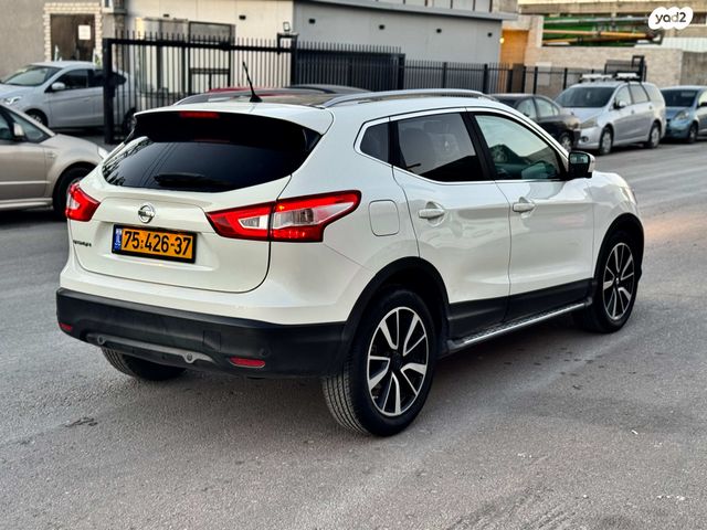 ניסאן קשקאי