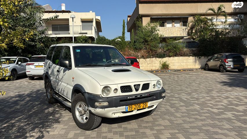 ניסאן טראנו