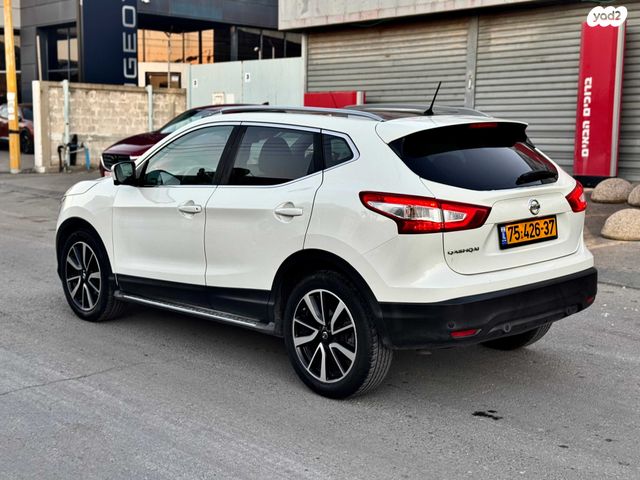 ניסאן קשקאי