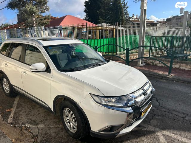 מודעת רכב מיצובישי אאוטלנדר