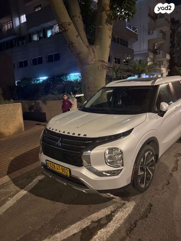 מיצובישי אאוטלנדר