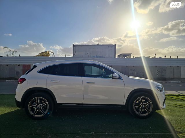 מרצדס-בנץ GLA