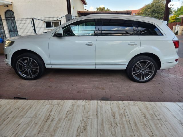 מודעת רכב אאודי Q7